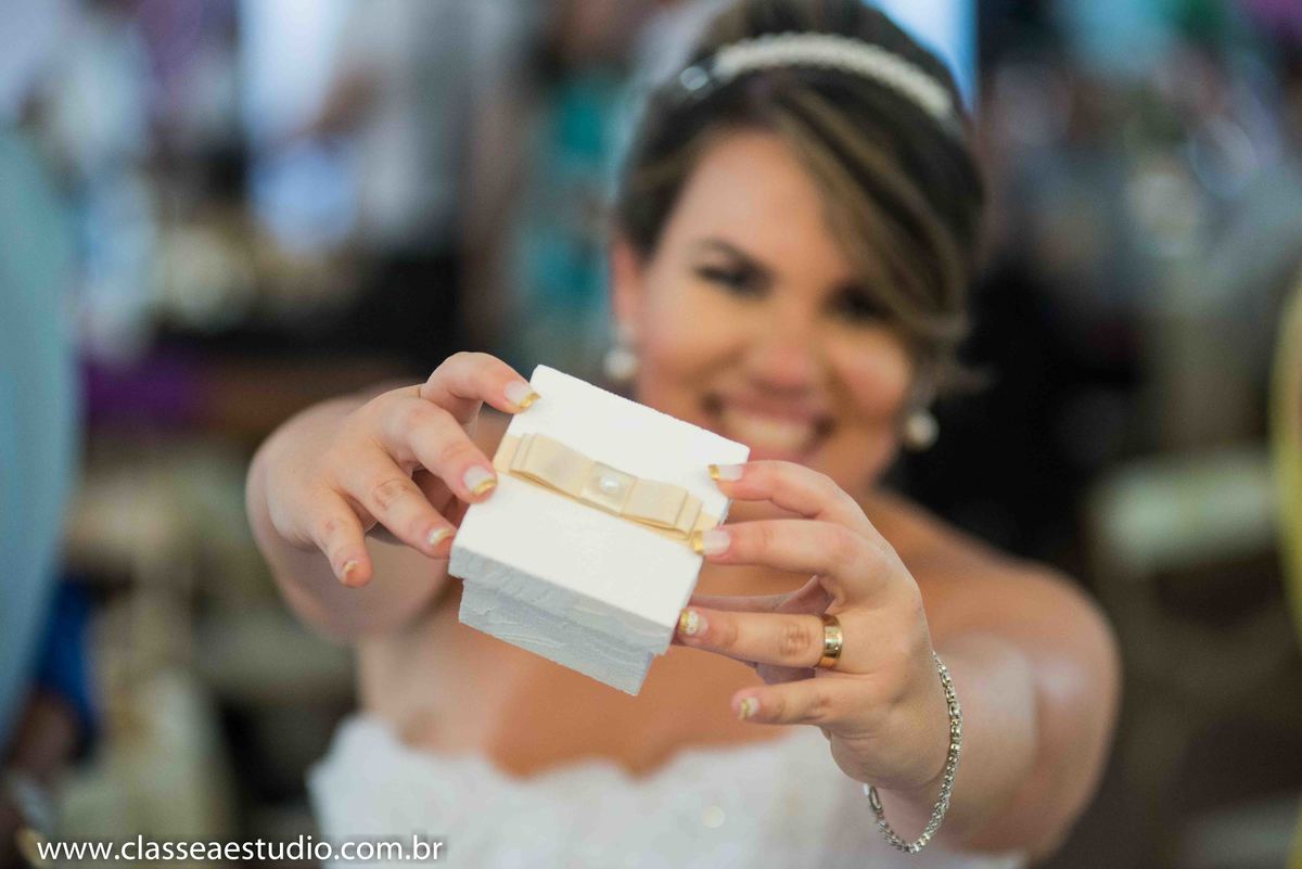 Classe A Estudio Fotografico; casamento; casamentos e eventos; cerimonial requinte; clip de casamento; estudio fotografico; evandra bento; fernando raphael estudio fotografico; filmagem de casamento; foto e filmagem de casamento; foto e video de casamento