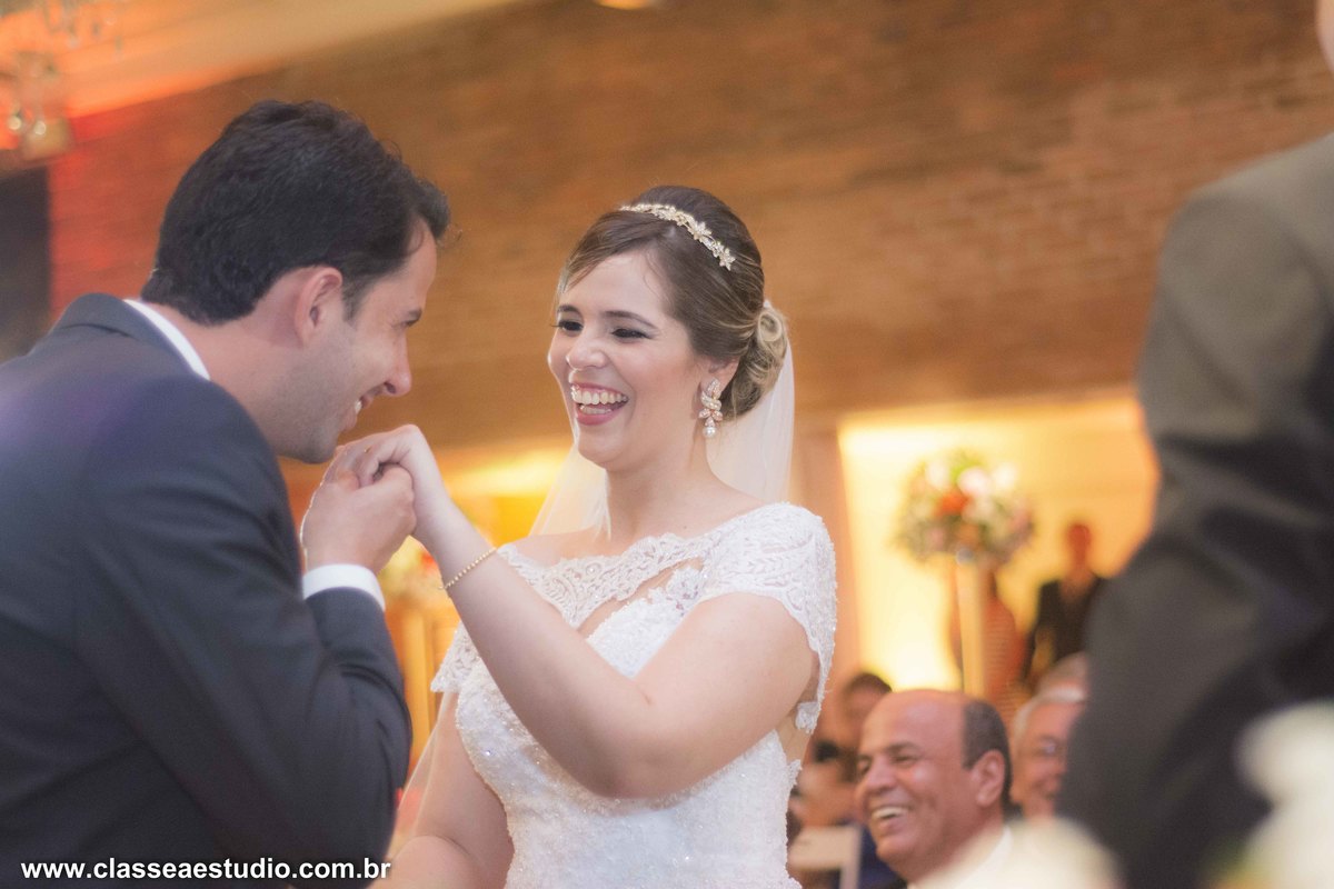 fotojornalismo em casamentos; casamentos; casamentos e eventos; cerimonial requinte; classe a estudio fotografico; clip de casamento; estudio fotografico profissional em recife; estudio profissional em recife; fernando raphael estudio fotografico; fernand