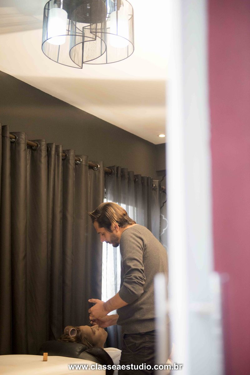 casamento de Marisa e Paulo, making off no salão Mauro Frazão, cerimonia e recepção no buffet Barrozo Ana Paula Goes, Fernando Raphael, Fabiana Schreiner, Classe A Estúdio, Cerimonial: Ruth Braun
vestido Lucy Botelho