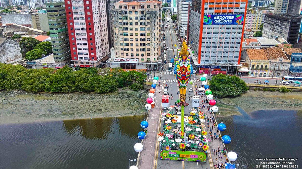 fotografia aérea no Galo da Madrugada