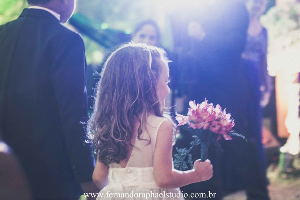 Classe A Estudio Fotografico; casamento; casamentos e eventos; casamentos fotografia; casamentos fotografos; clip de casamento; estudio fotografico; fernando raphael estudio fotografico; filmagem de casamento; foto e filmagem de casamento; foto e video de