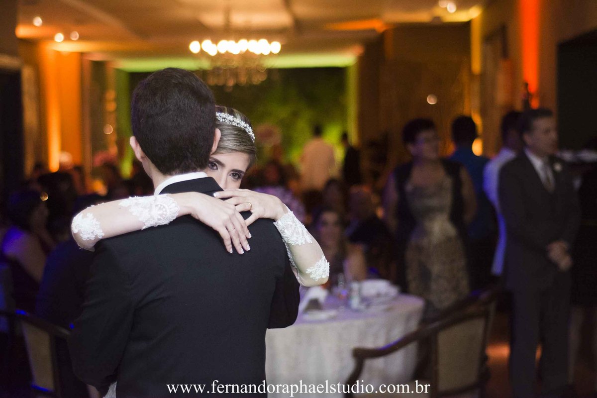 Classe A Estudio Fotografico; casamento; casamentos e eventos; casamentos fotografia; casamentos fotografos; clip de casamento; estudio fotografico; fernando raphael estudio fotografico; filmagem de casamento; foto e filmagem de casamento; foto e video de