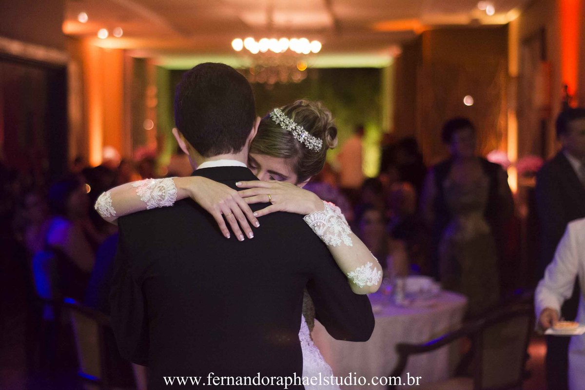 Classe A Estudio Fotografico; casamento; casamentos e eventos; casamentos fotografia; casamentos fotografos; clip de casamento; estudio fotografico; fernando raphael estudio fotografico; filmagem de casamento; foto e filmagem de casamento; foto e video de