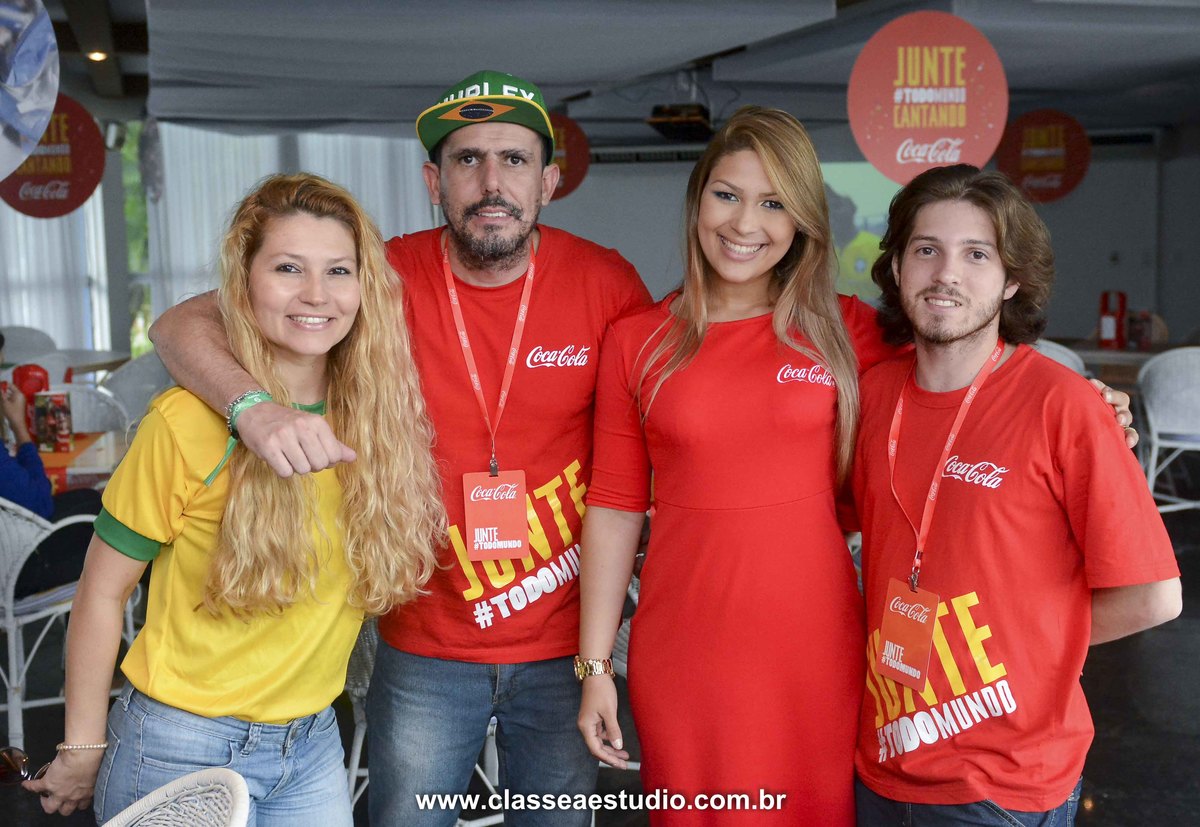 passarela, modelo comercial, desfile de moda, catalogos de moda, 
editoriais de moda, receptivos, curso de modelo e manequim, 
mercado de moda, recepcionistas, fotografo, ensaios fotograficos, 
ensaio de videos, sated PE, foto, estudio fotografico, fotogr