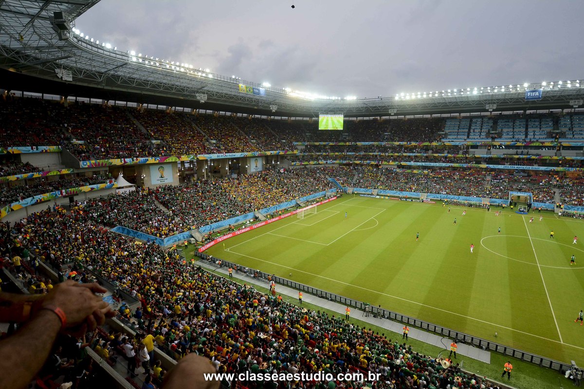 Fotos publicitárias; book fotográfico; cobertura fotográfica de eventos sociais, cobertura fotográfica de eventos corporativos (empresas); vídeo-clips; filmagem, vídeo profissional; impressões de fotos na h