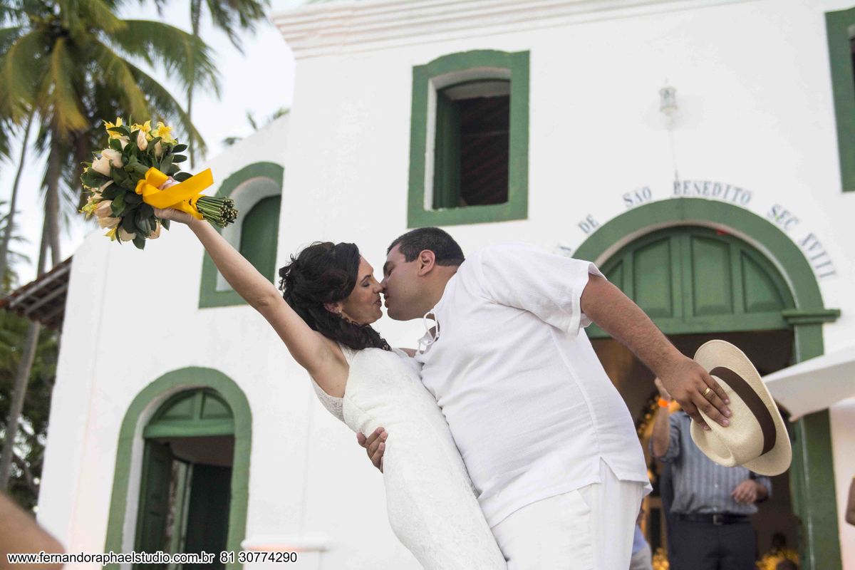 Classe A Estúdio Fotográfico; casamento; casamento em carneiros; casamento na praia; estúdio fotográfico; fernando raphael estúdio fotográfico; filmagem de casamento; foto e filmagem de casamento; foto e ví
