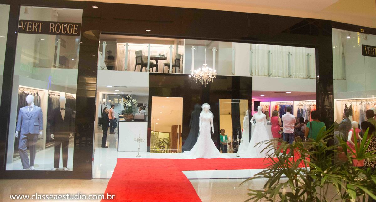 Cerimonial Joana Barradas; balaca drinks; buffet dcavalcante; casamento fotojornalismo; casamentos; casamentos e eventos; casamentos fotografos; central de noivas; cerimonial sophistique; classe a estudio fotografico; desfile de moda; maquiadora eliana fu