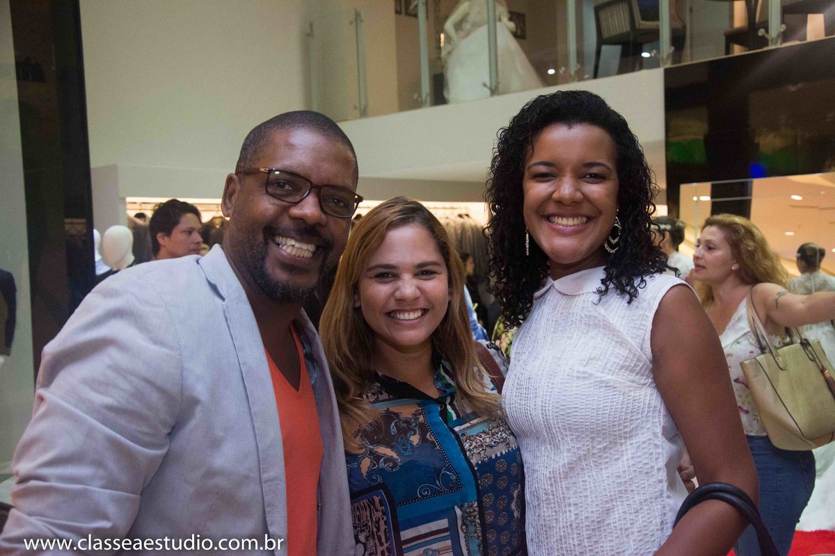 Cerimonial Joana Barradas; FOTOJORNALISMO EM CASAMENTOS; balaca drinks; buffet dcavalcante; casamento
fotojornalismo; casamentos; casamentos e eventos; casamentos fotografia; casamentos fotografos; central de noivas; cerimonial sophistique; classe a estud