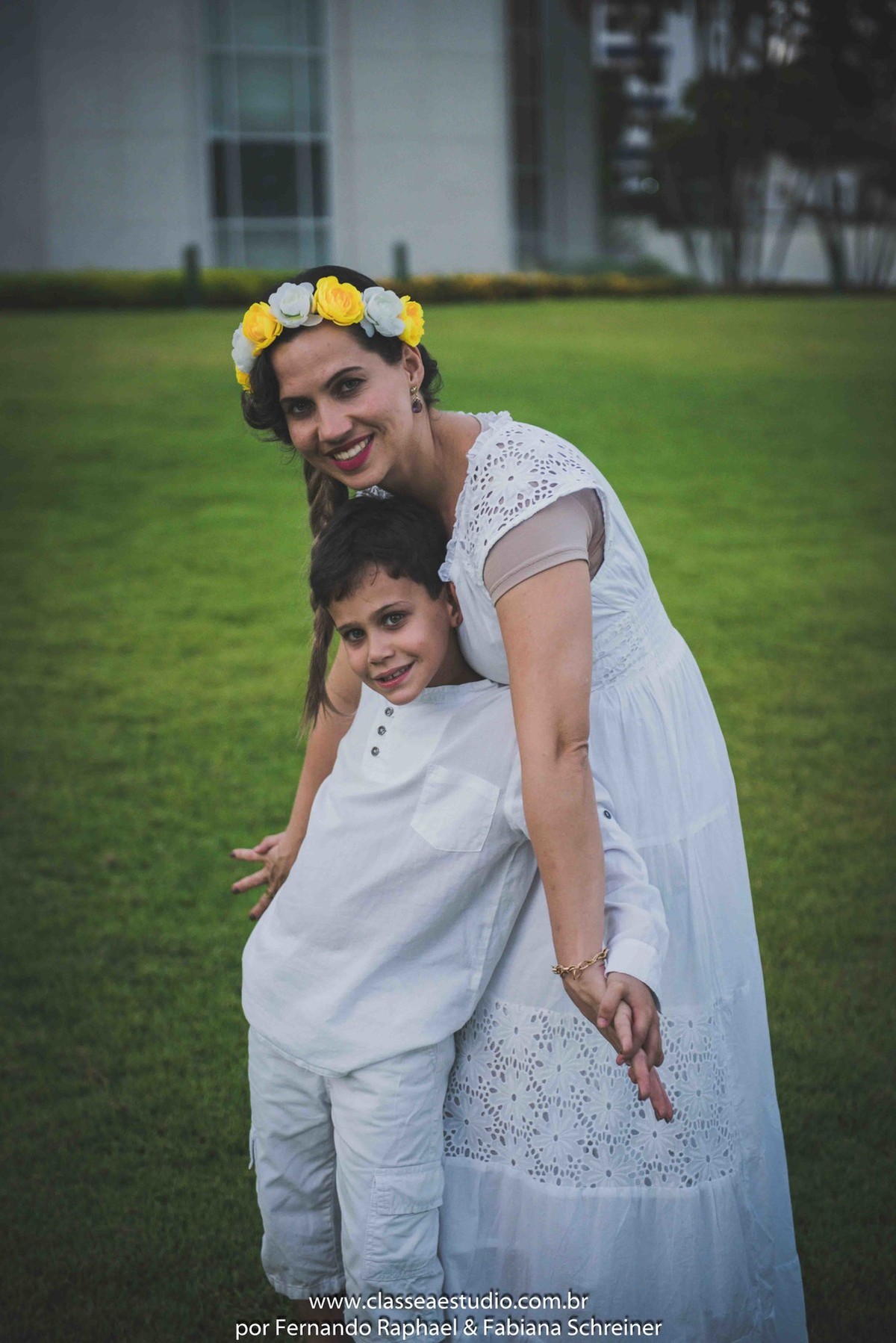 ensaio fotográfico de modelo na Igreja dos Mórmons