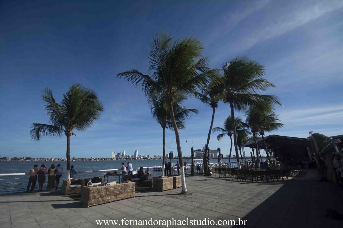 Classe A Estudio Fotografico; casamento; casamento na beira mar; casamento na praia; casamento no catamarã; casamentos e eventos; casamentos fotografia; casamentos fotografos; cerimonial gisele carneiro; clip de casamento; decoracao andrea medeiros