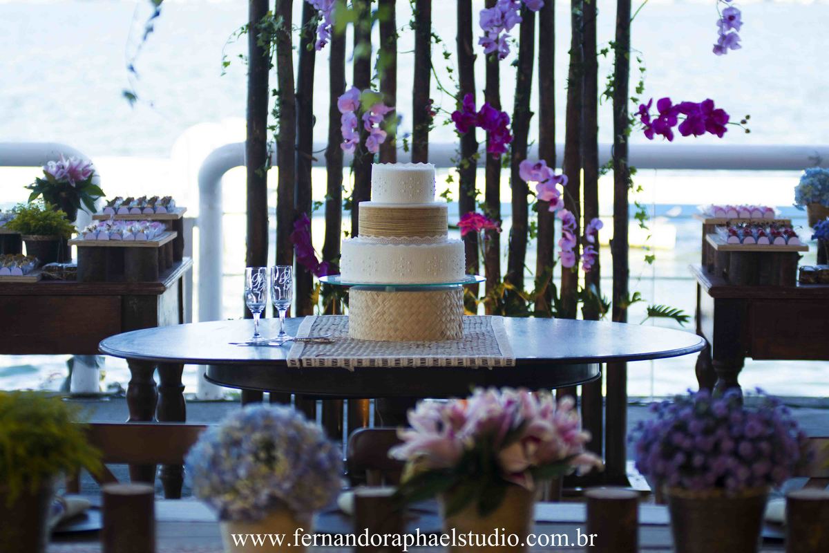 Classe A Estudio Fotografico; casamento; casamento na beira mar; casamento na praia; casamento no catamarã; casamentos e eventos; casamentos fotografia; casamentos fotografos; cerimonial gisele carneiro; clip de casamento; decoracao andrea medeiros