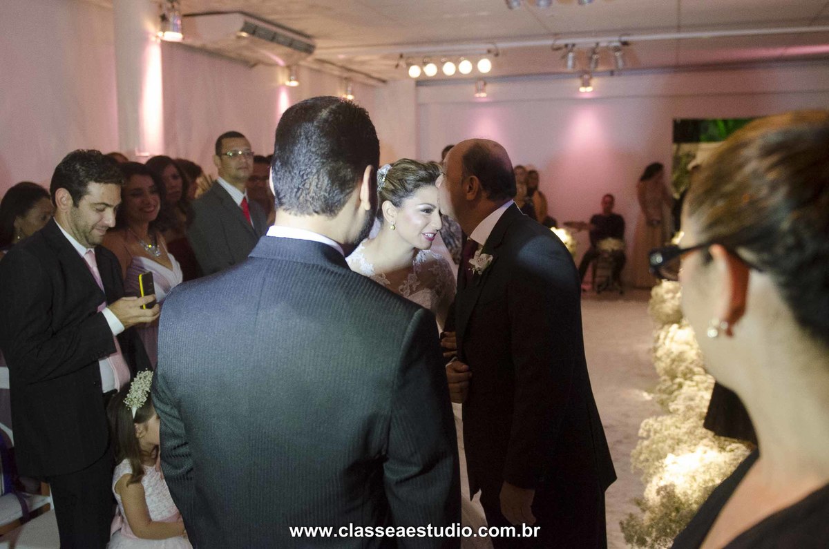 Classe A Estudio Fotografico; casamento; casamento na beira mar; casamento na praia; casamento no porto fino; casamentos e eventos; casamentos fotografia; casamentos fotografos; cerimonial Fabiola Ramos; clip de casamento; decoracao robson chagas; estudio