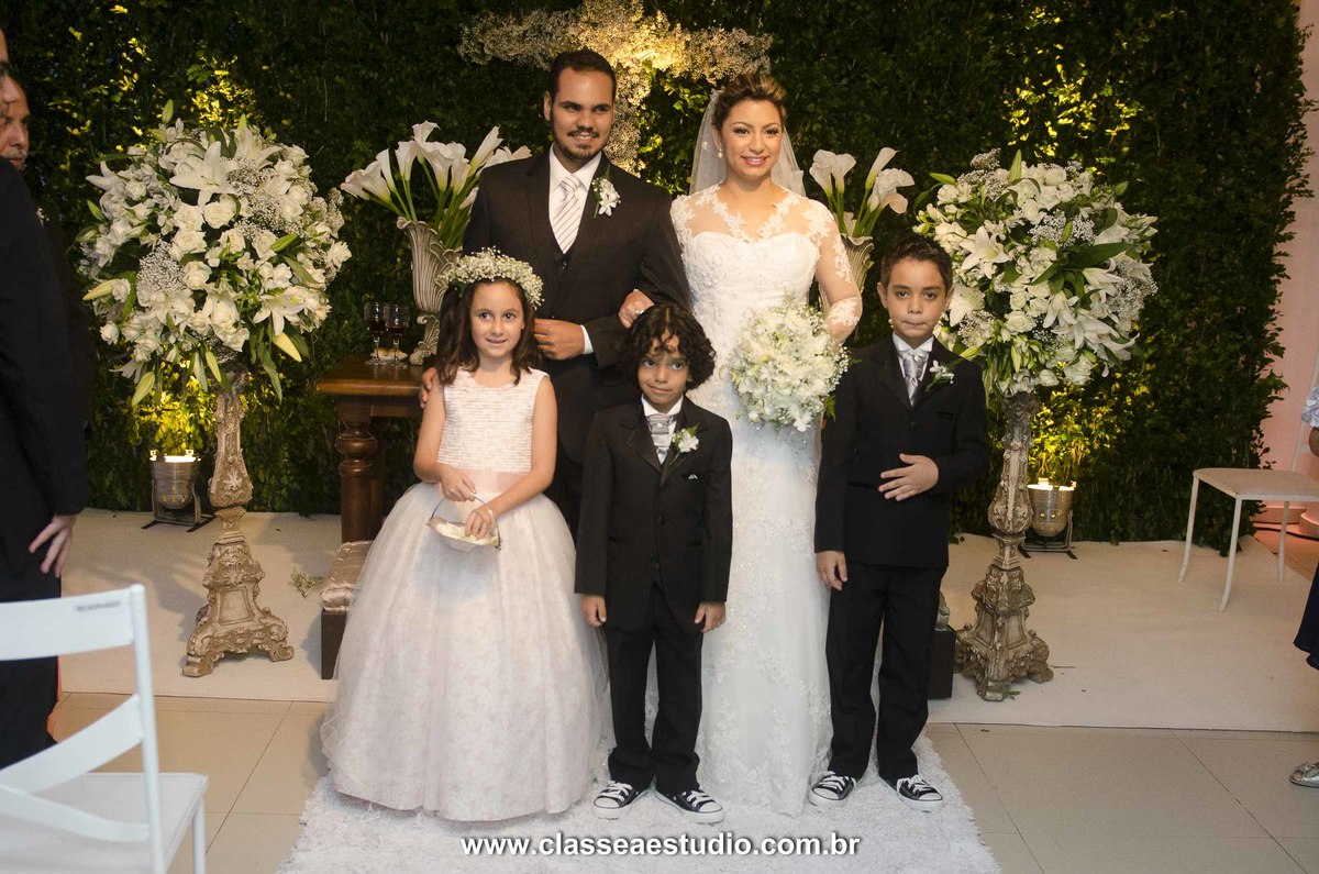 Classe A Estudio Fotografico; casamento; casamento na beira mar; casamento na praia; casamento no porto fino; casamentos e eventos; casamentos fotografia; casamentos fotografos; cerimonial Fabiola Ramos; clip de casamento; decoracao robson chagas; estudio