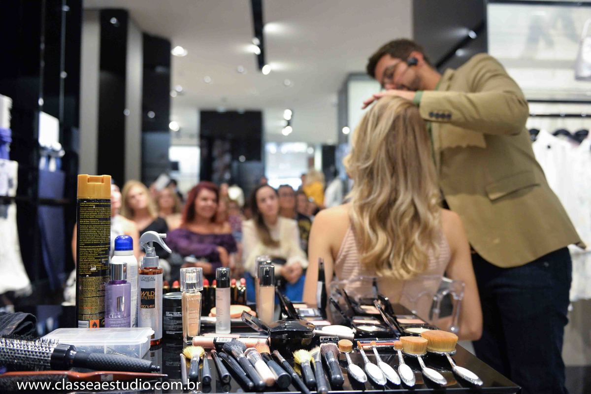 alta sociedade; andre caricio; armani; classe a agency; classe a estudio fotografico; cobertura fotografica; cobertura fotografica de eventos; cobertura fotografica de eventos corporativos; cobertura fotografica de eventos empresariais; cobertura fotograf