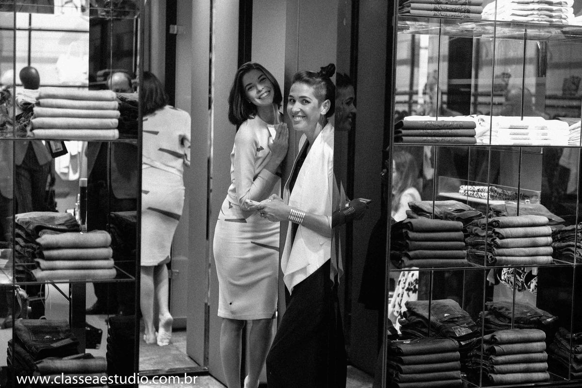 alta sociedade; andrea caricio; armani; classe a agency; classe a estudio fotografico; cobertura fotografica; cobertura fotografica de eventos; cobertura fotografica de eventos corporativos; cobertura fotografica de eventos empresariais; cobertura fotogra