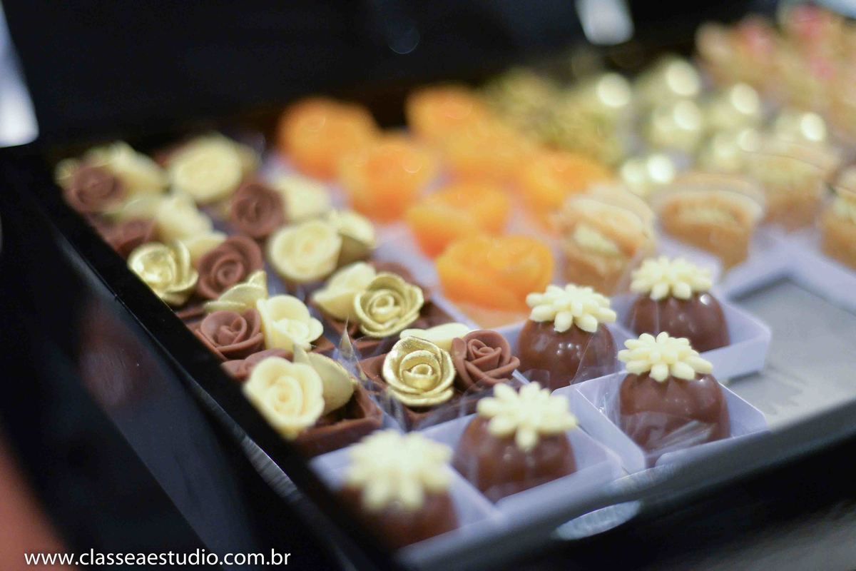 alta sociedade; andrea caricio; armani; classe a agency; classe a estudio fotografico; cobertura fotografica; cobertura fotografica de eventos; cobertura fotografica de eventos corporativos; cobertura fotografica de eventos empresariais; cobertura fotogra