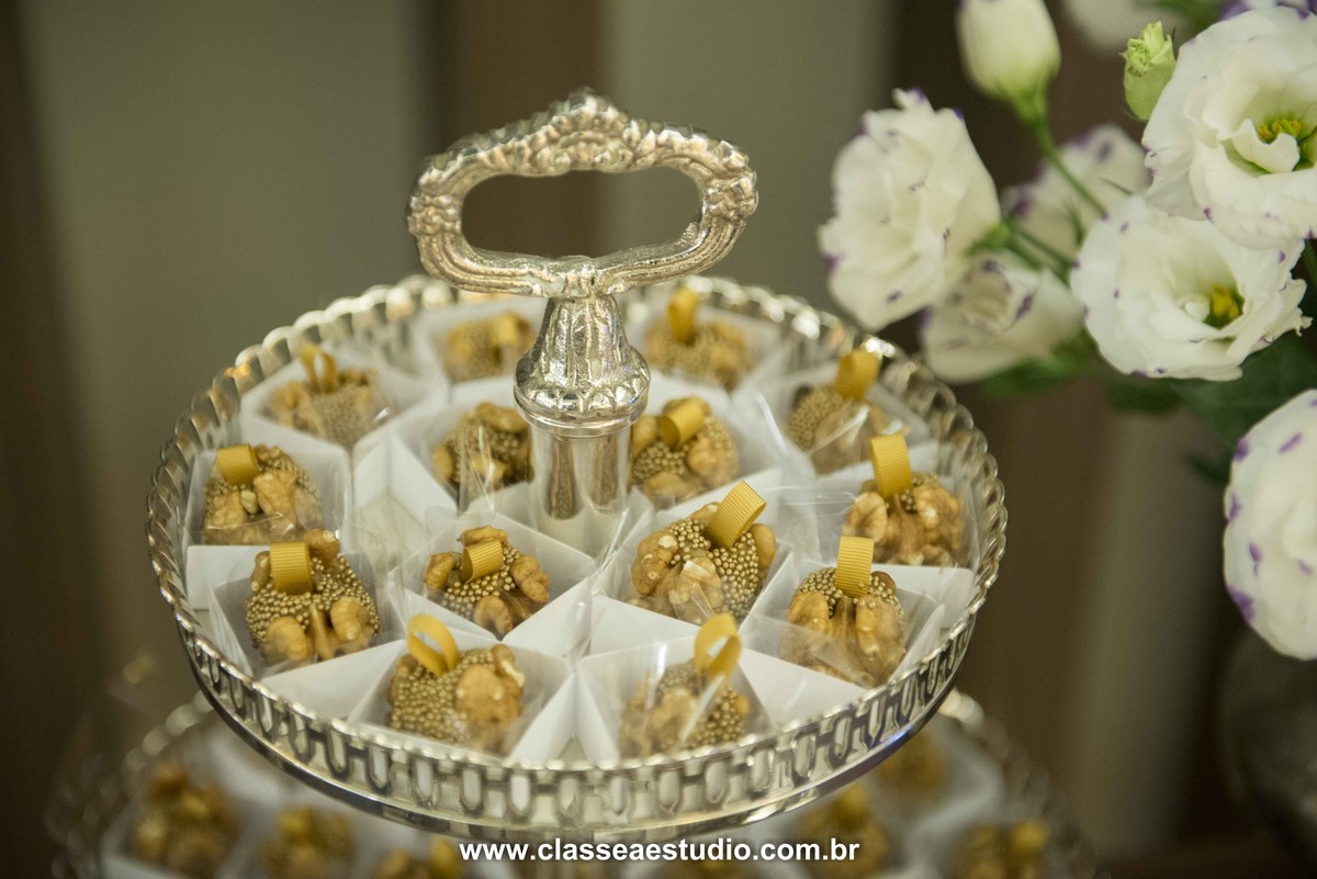 fotojornalismo em casamentos, fabiana schreiner, ana izabel figueiredo alta confeitaria; balaca buffet de liquidos; benta brigaderia; bolo de noiva; buffet de casamento; buffet villa sandino; carrinho da gula; casamento; casamentos; casamentos em recife; 