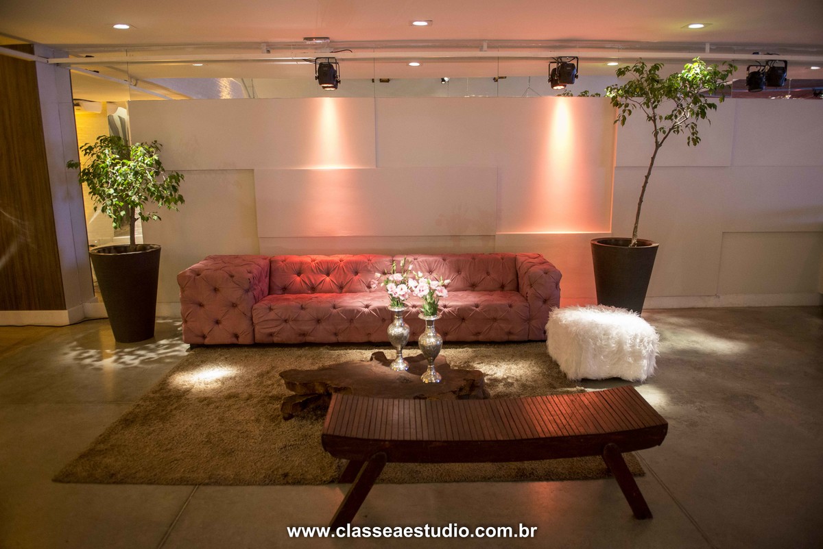 Decoração de casamento por Nita Rocha decorações no buffet La Salle.