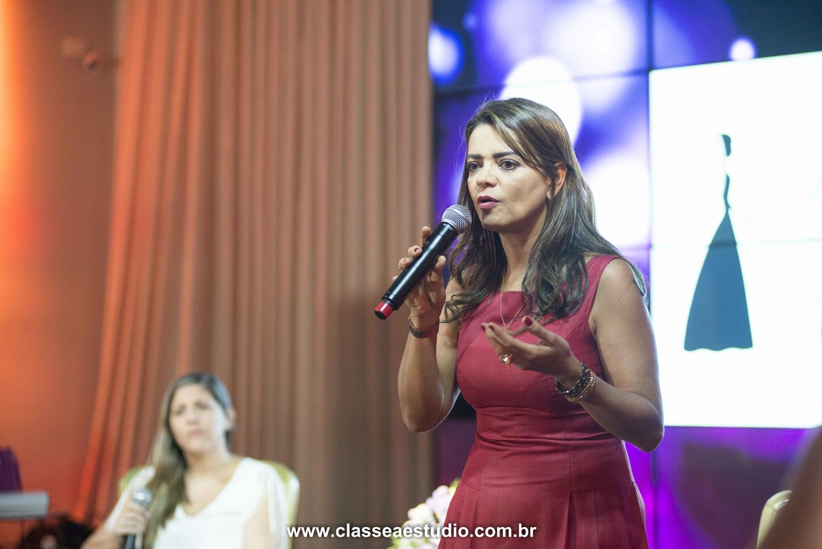 Palestra de casamento no buffet La Salle