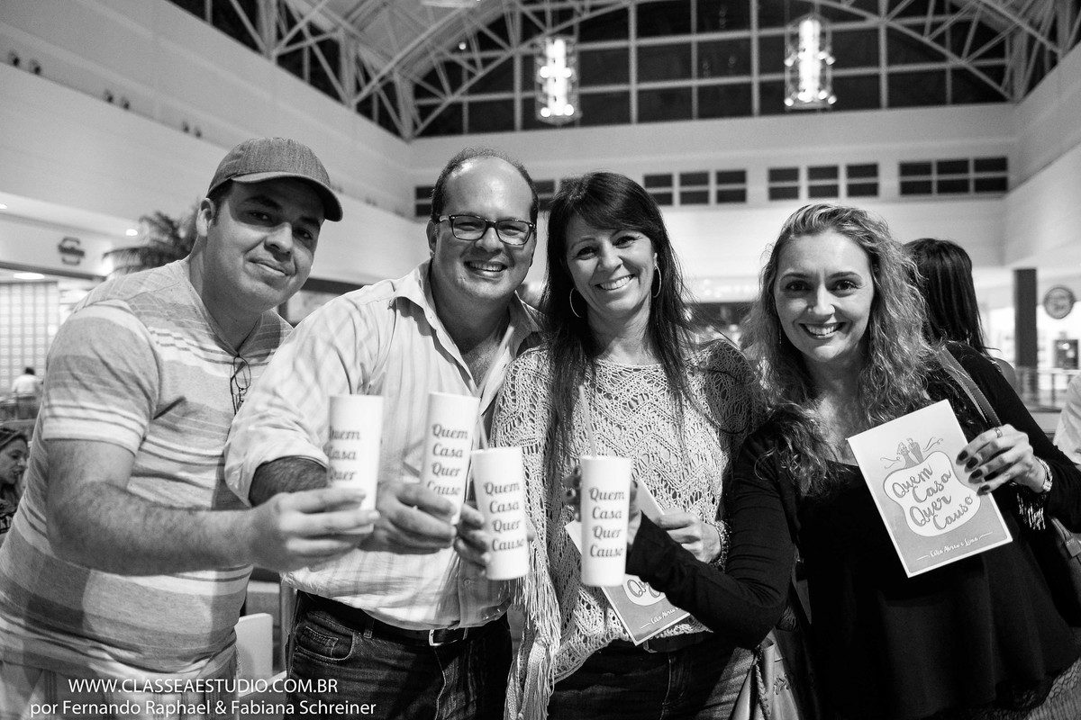 Dj Beto Karioca, e cerimonial Luciana Brito