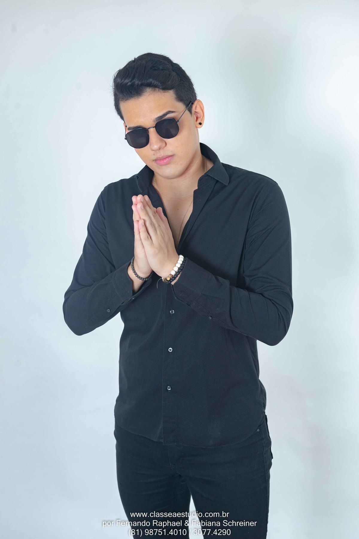 Ensaio fotográfico com cantor