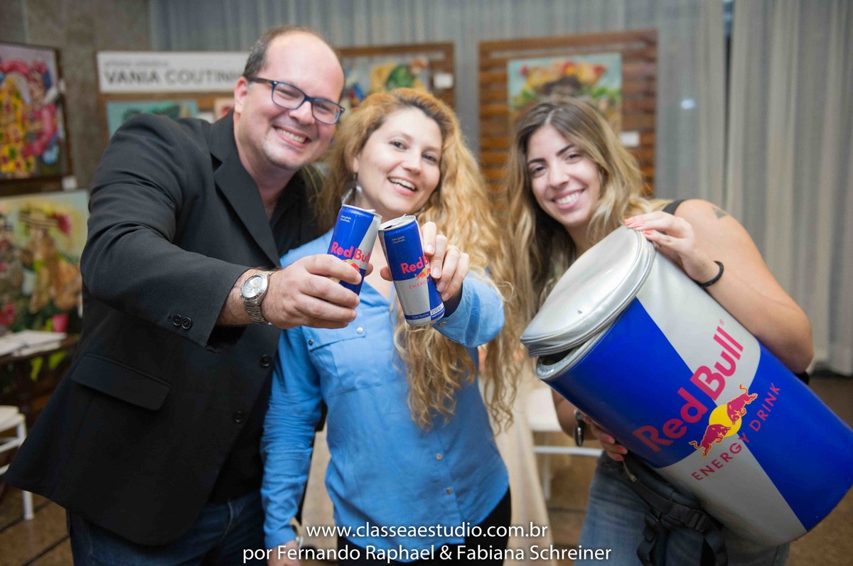 Degustação de Red Bull com Fernando Raphael e Fabiana Schreiner no salão de noivas e festas wedding day