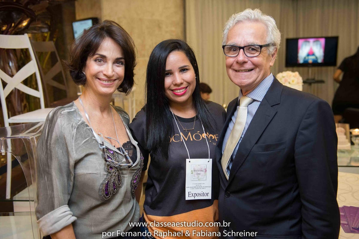 Lounge da Loc Moveis com Claudia Matarazzo e Mario Ameni no salão de noivas e festas wedding day