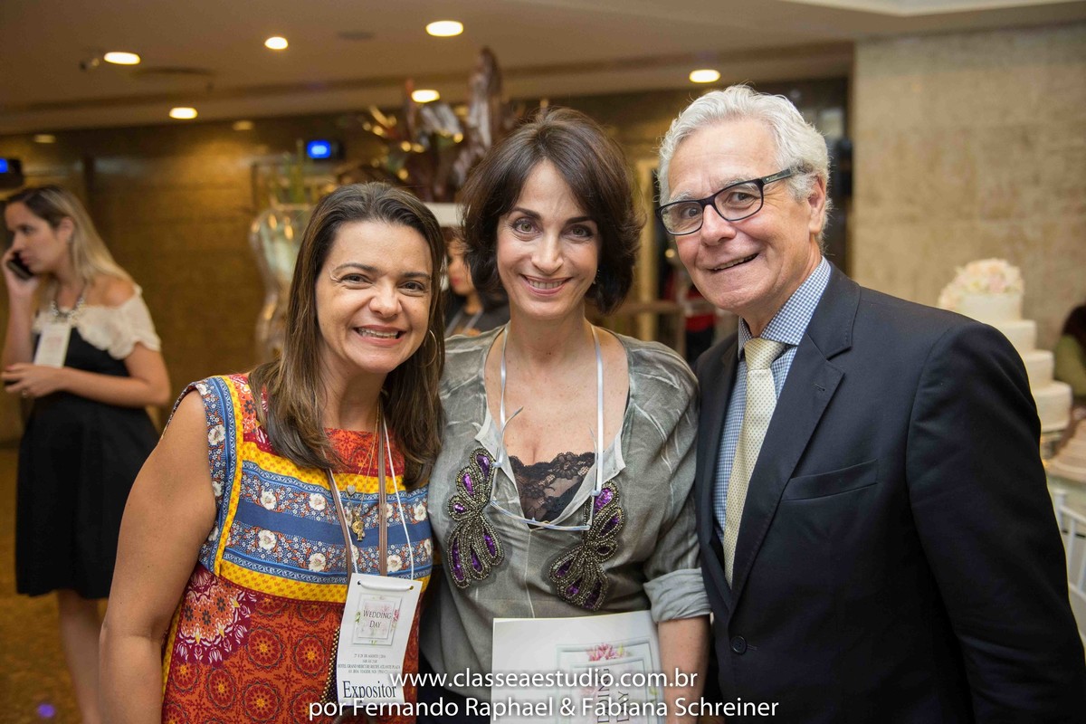 Lounge do buffet Lasalle e Villa Sandino por Celia Abreu e Lima com Claudia Matarazzo e Mario Ameni no salão de noivas e festas wedding day