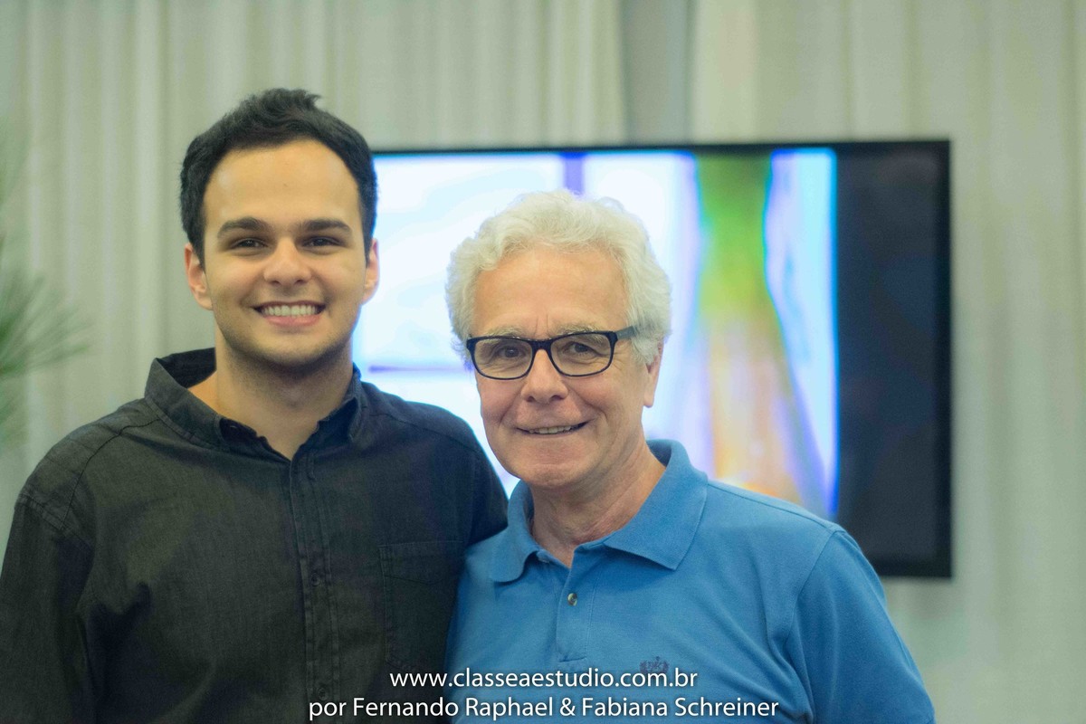Matheus Sisnando e Mario Ameni no salão de noivas e festas wedding day