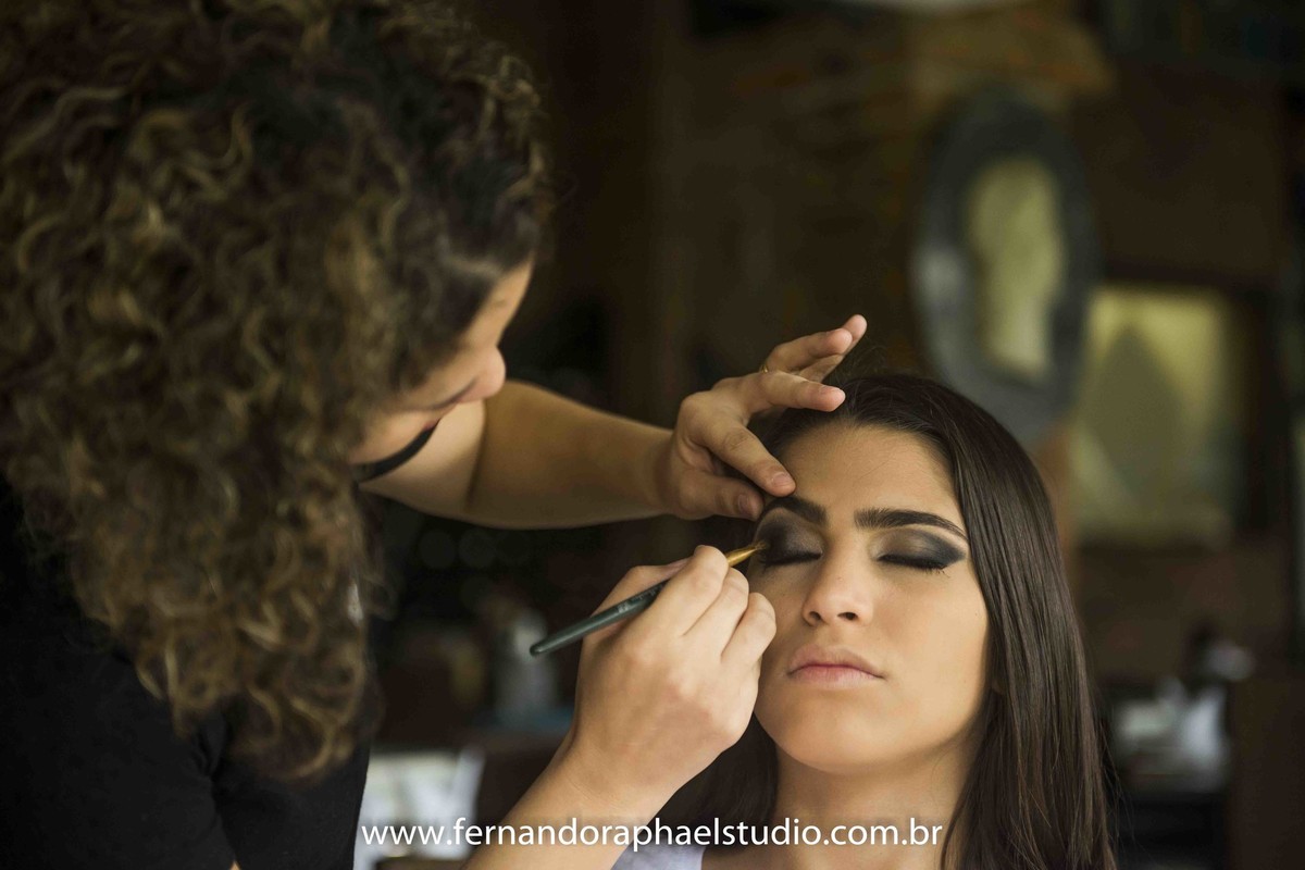 Maquiagem de debutante