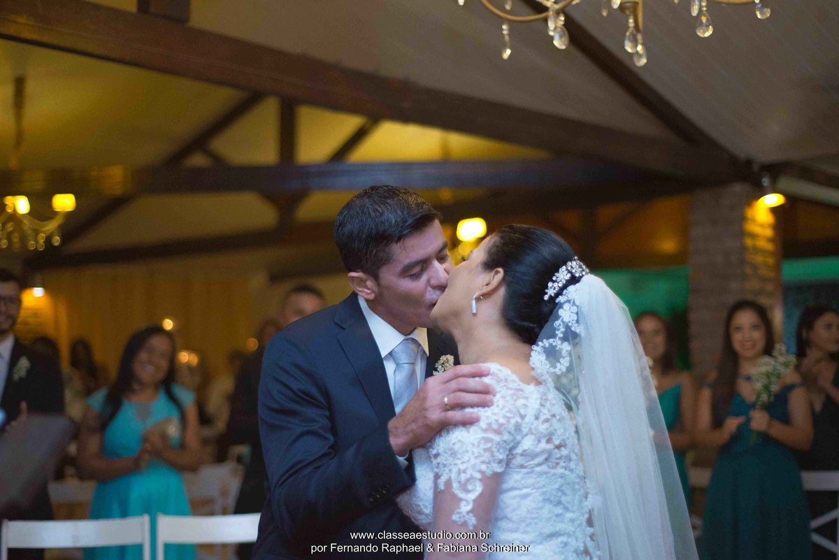 beijo no casamento