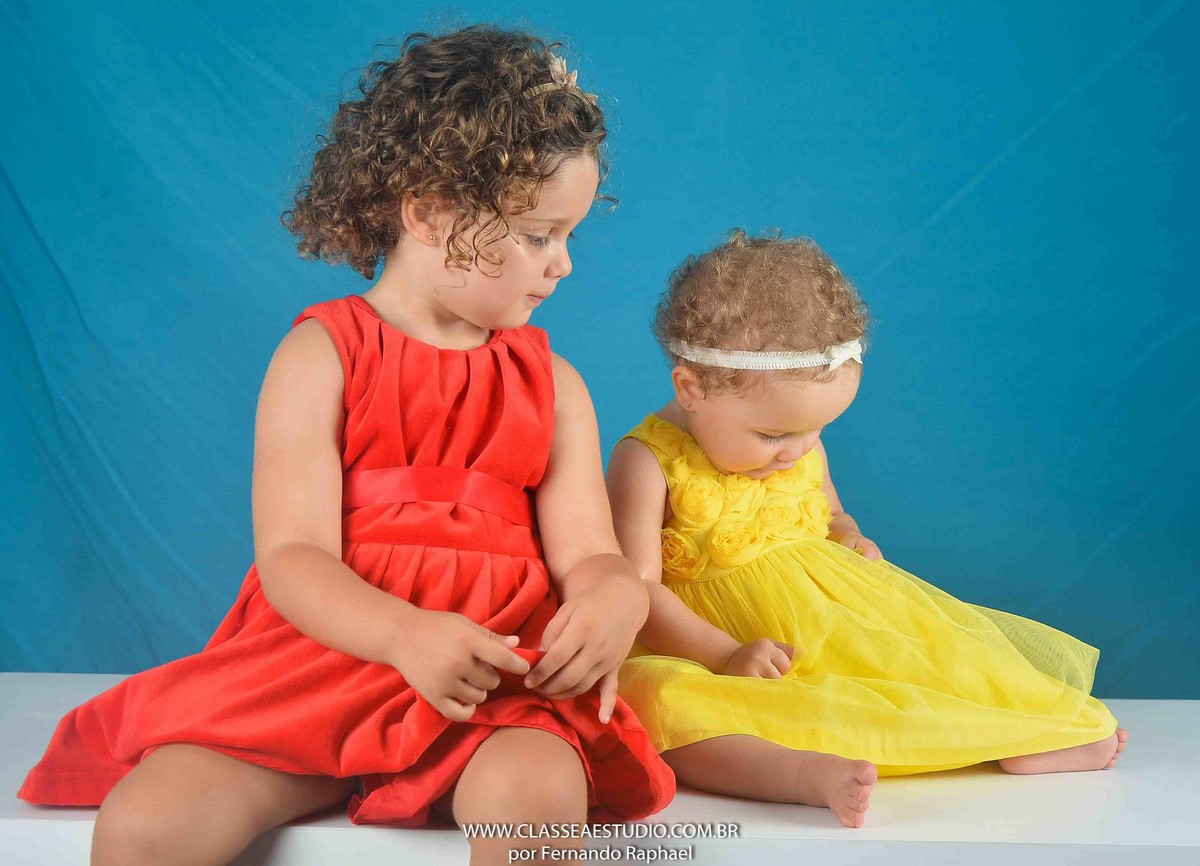 book fotográfico de família em estúdio