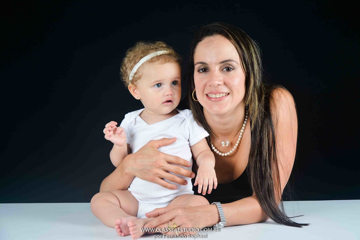 book fotográfico de família em estúdio