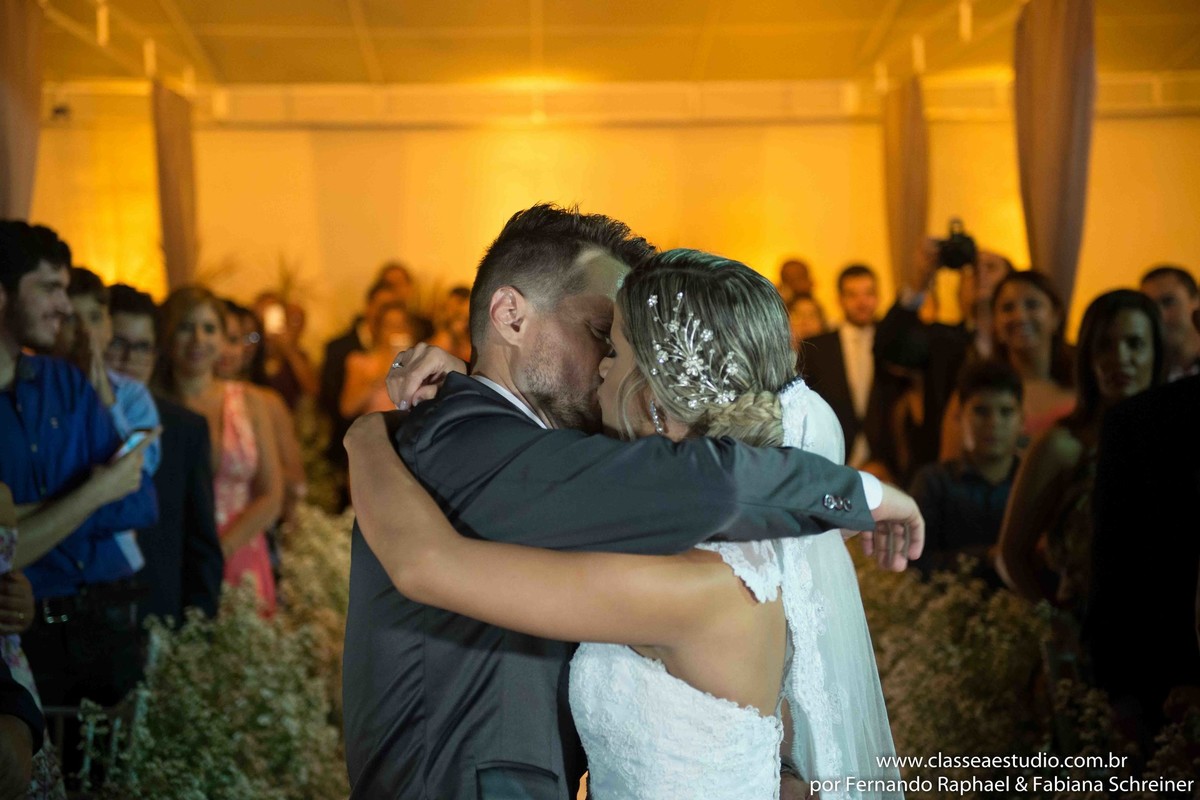 o beijo de casamento