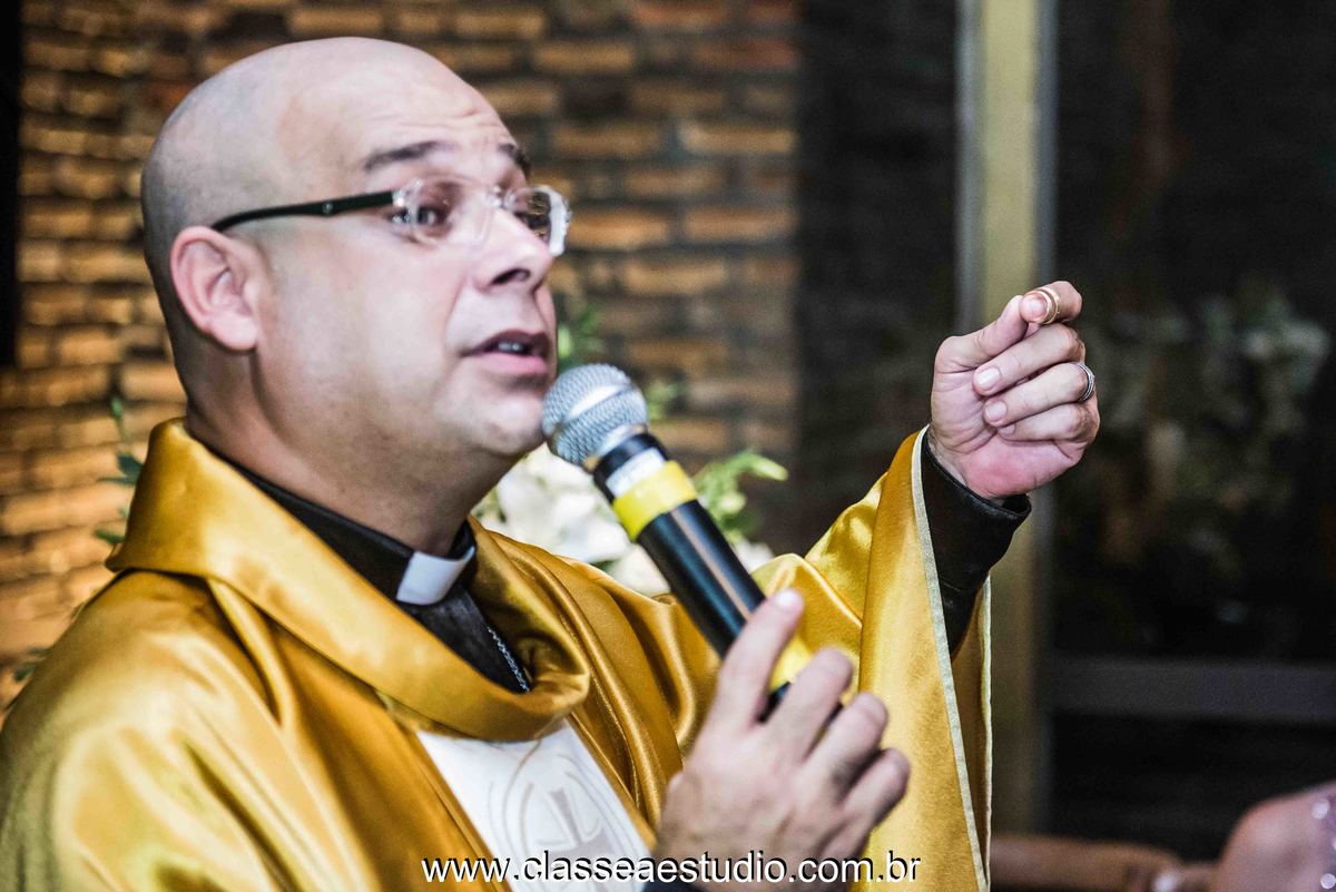 Reverendo Markos Leal