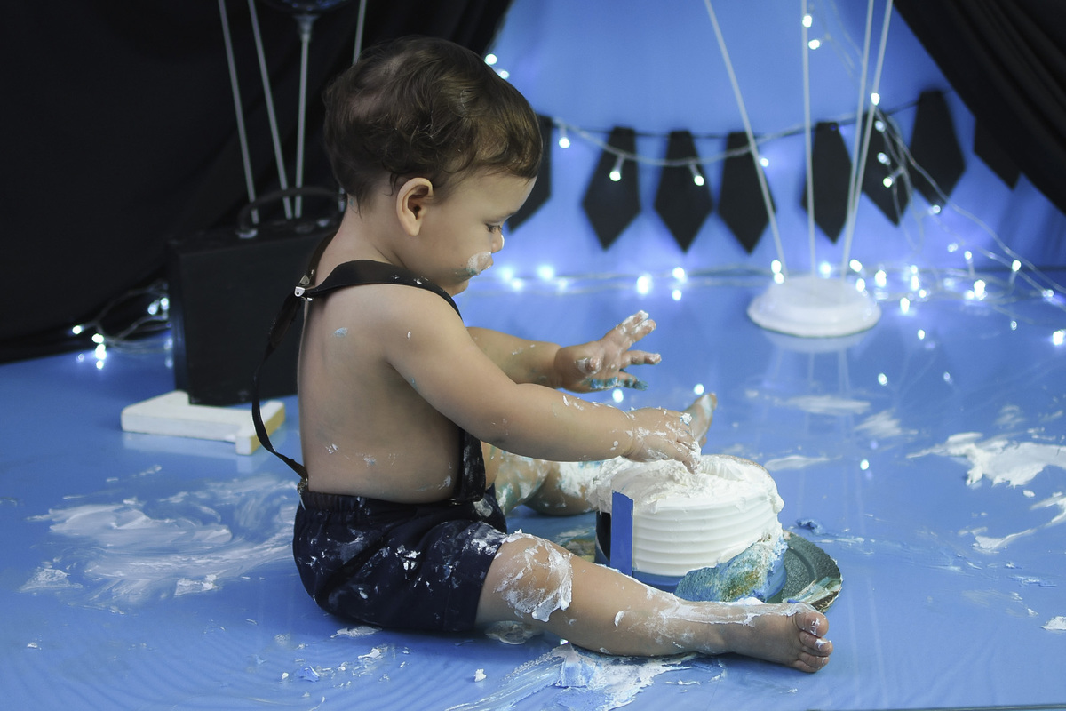 João Gabriel e o bolo