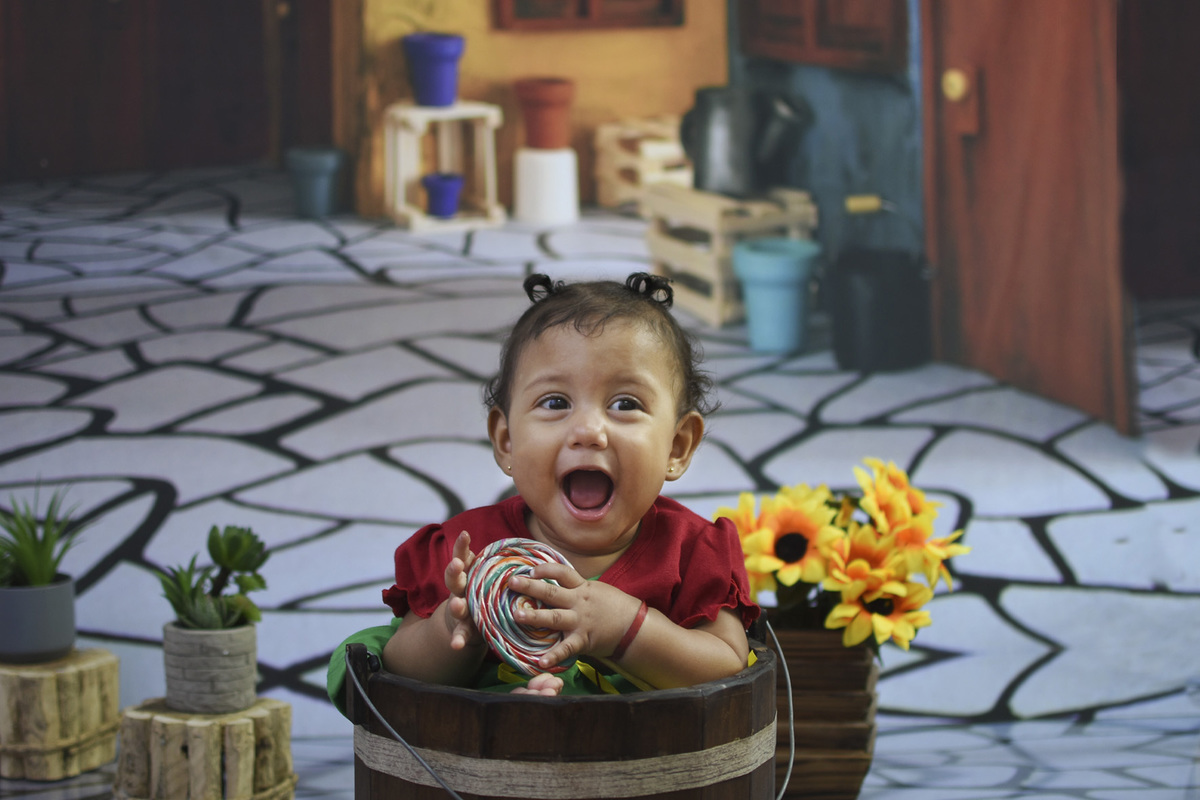 Ana Julia dentro do barril