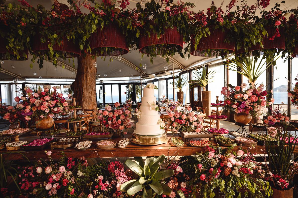 CASA DE FESTAS ZÉFIRO