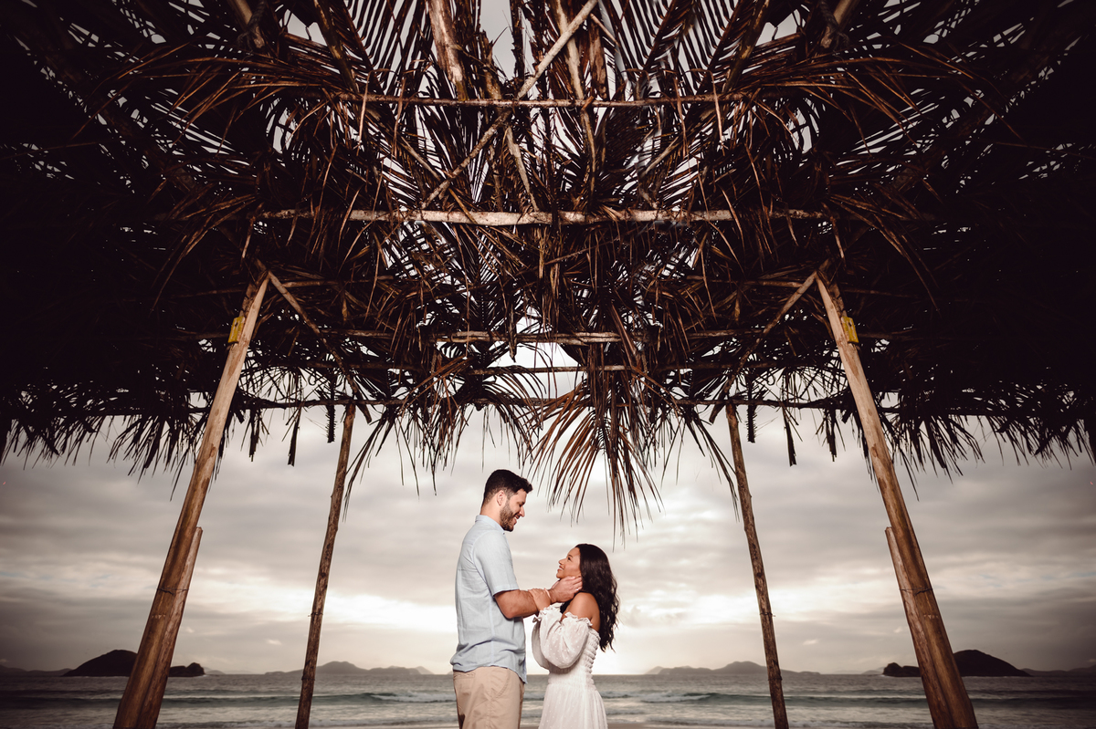 ENSAIO CASAL POR DO SOL