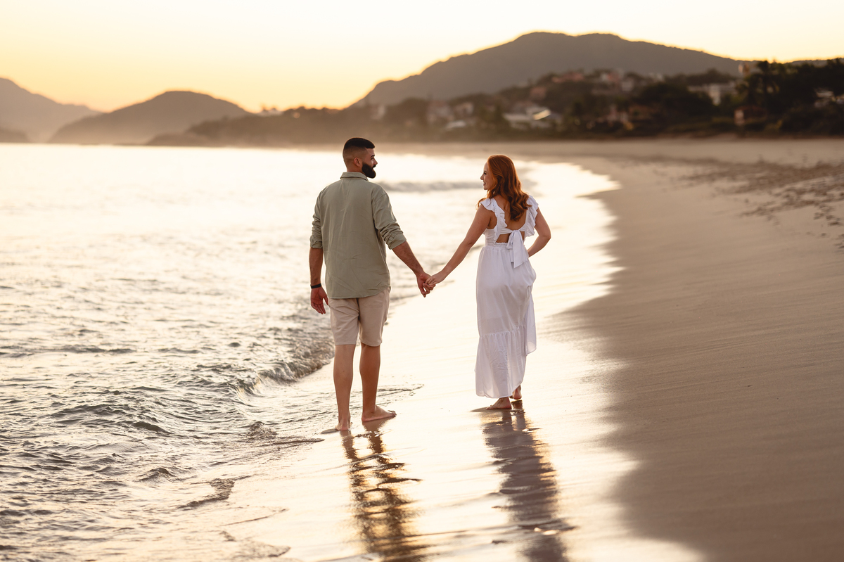 ENSAIO PRE WEDDING PRAIA DE CAMBOINHAS