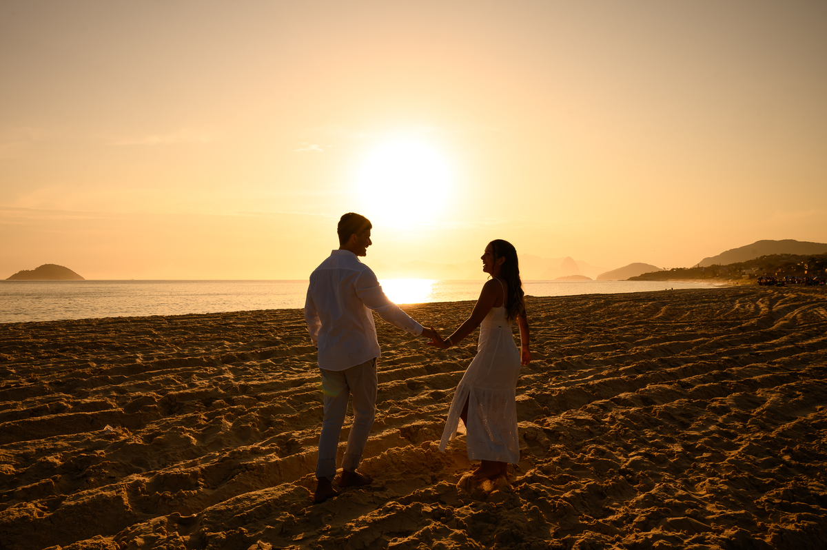 ENSAIO CASAL PRAIA EM NITEROI