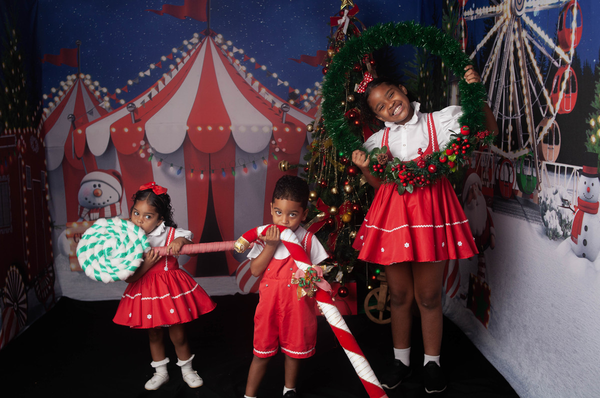 Sessão de fotos do Natal Circense 2022 no Bairro de Campo Grande -RJ 