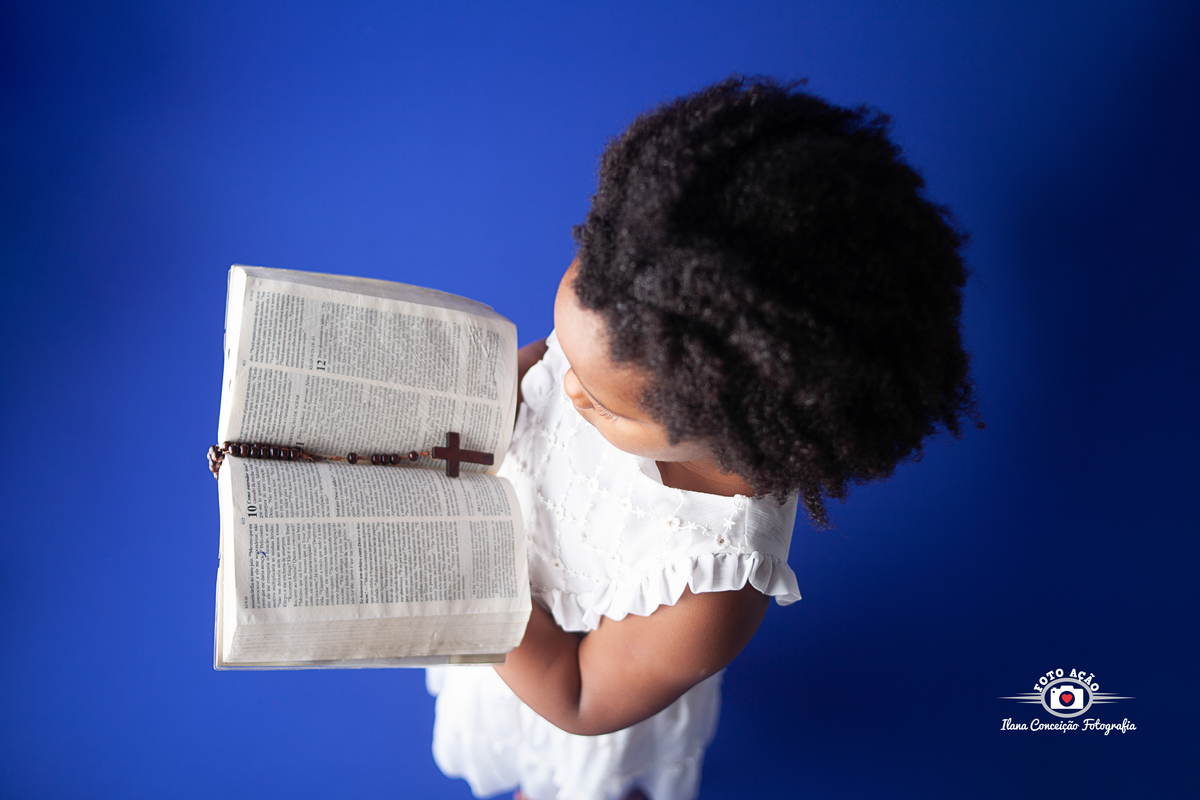 Que as tristezas sejam transformadas em sorrisos e gargalhadas alegres nesta Páscoa!