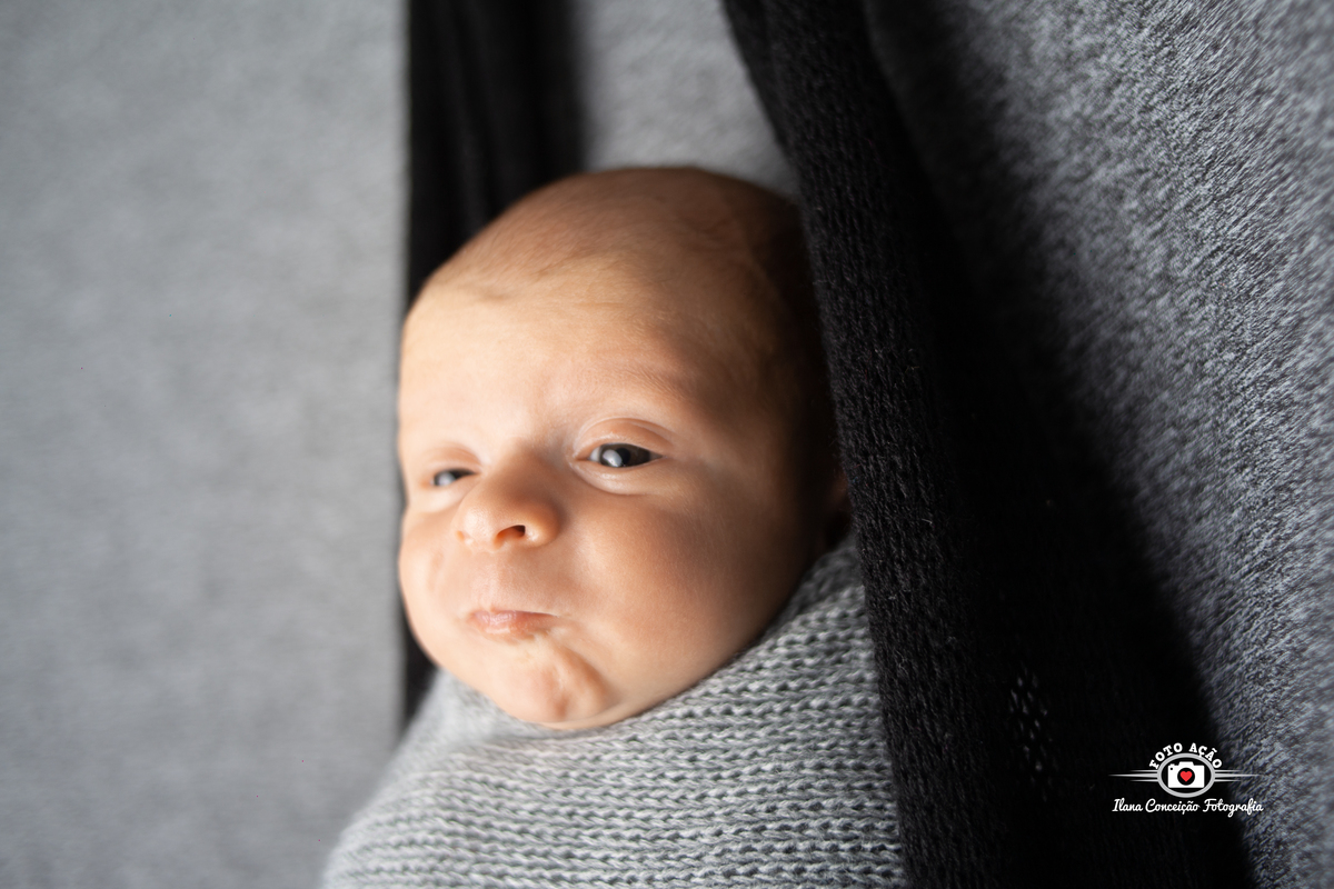 Sessão de recém-nascido em Campo Grande Rio de Janeiro no conforto do lar do José Lucas. 