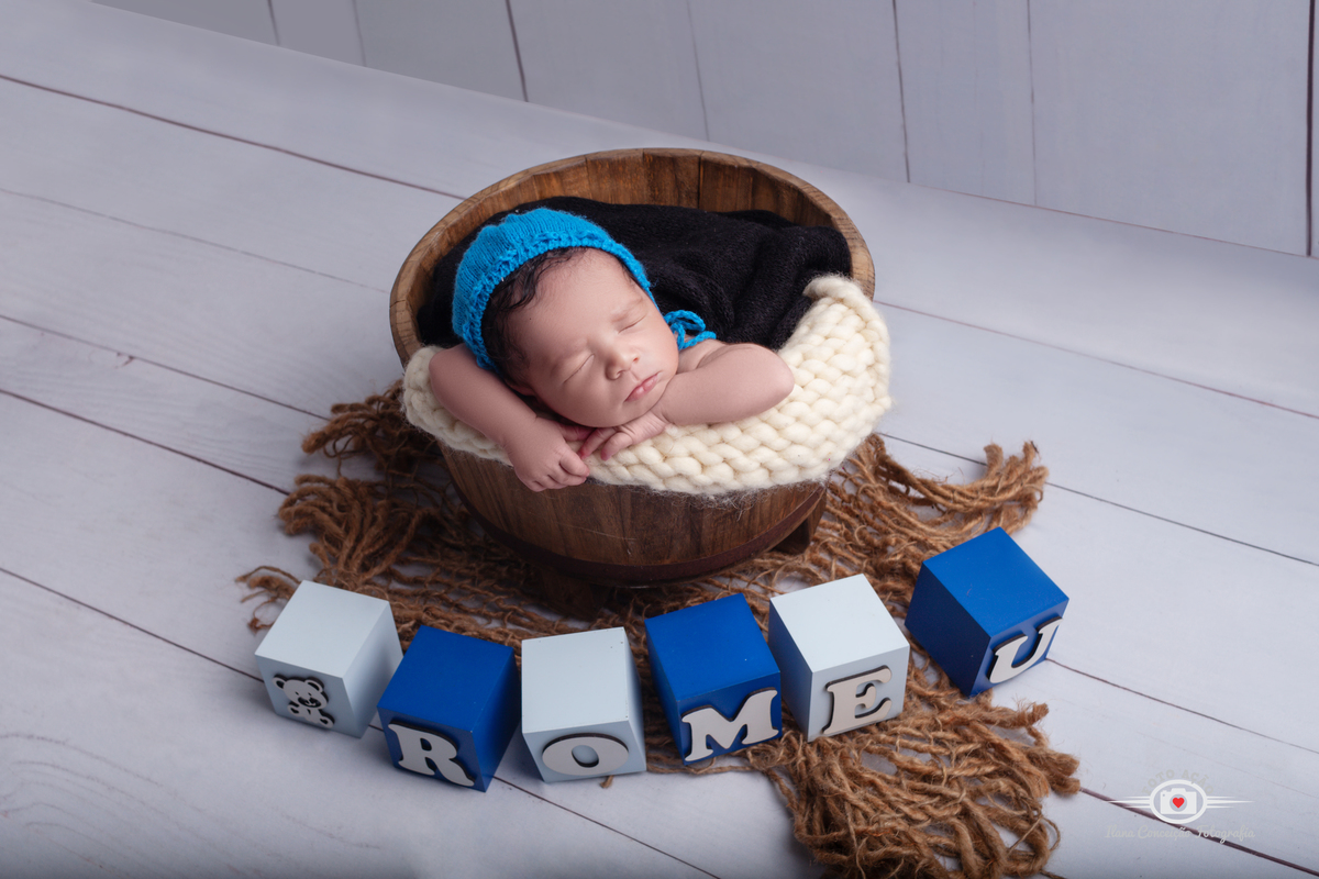 Sessão de recém-nascido do Romeu no bairro de Campo Grande - Rio de Janeiro. 