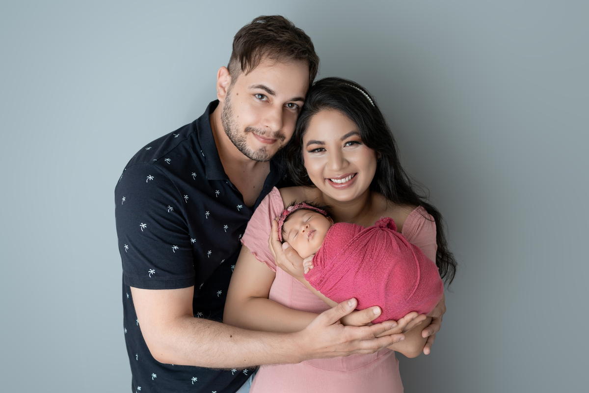 Alice Ayumi filha amada de Larissa e Gustavo.
