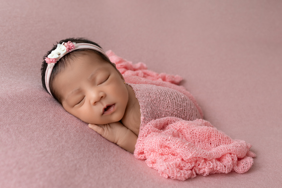 Marina uma princesa linda e delicada! Foi uma princesa no seu primeiro ensaio fotográfico.