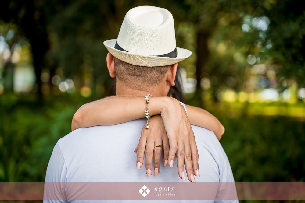 casamento curitiba-wedding-pre wedding botanico - casal romantico- melhor fotografo-fotografo curitiba - fotos no jardim botanico-jardim botanico curitiba- noivos- bride - ensaio ao ar livre - noiva - casamento