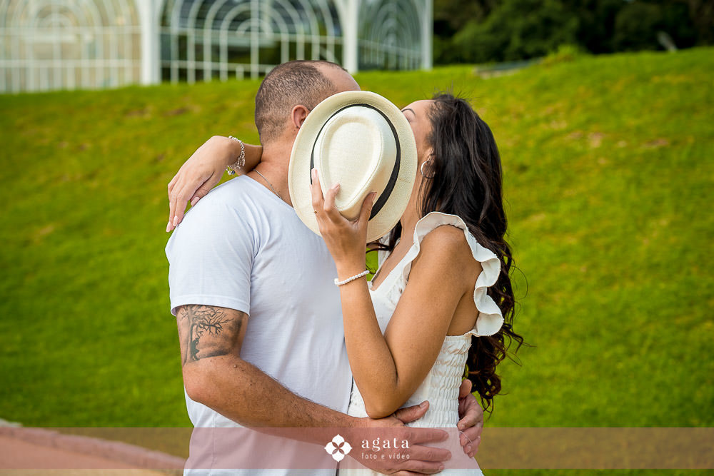 casamento curitiba-wedding-pre wedding botanico - casal romantico- melhor fotografo-fotografo curitiba - fotos no jardim botanico-jardim botanico curitiba- noivos- bride - ensaio ao ar livre - noiva - casamento