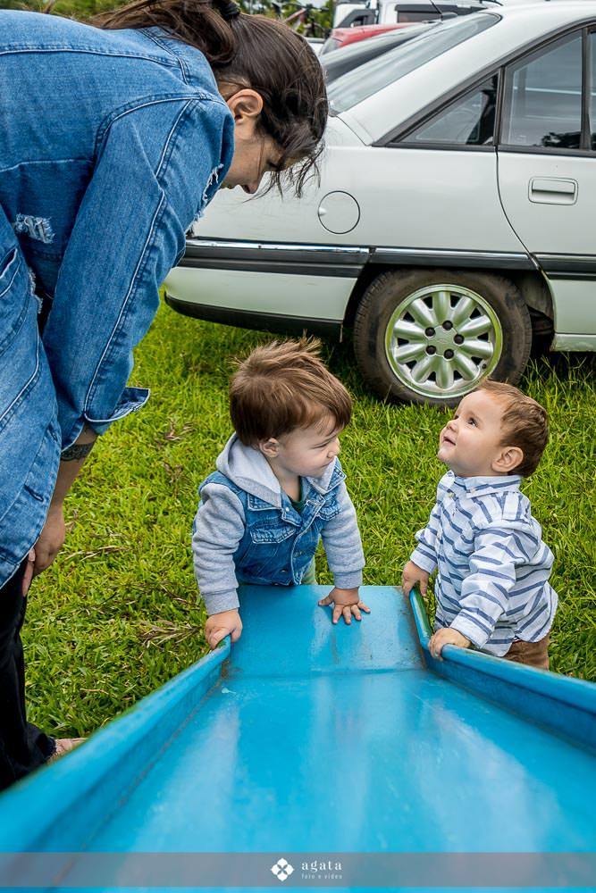 aniversario infalntil-forografo aniversario-aniversario curitiba-ursinho pooh-aniversario de 1 ano-aniversario fofinho-aniversario-criança-fotografia infantil-aniversario em casa